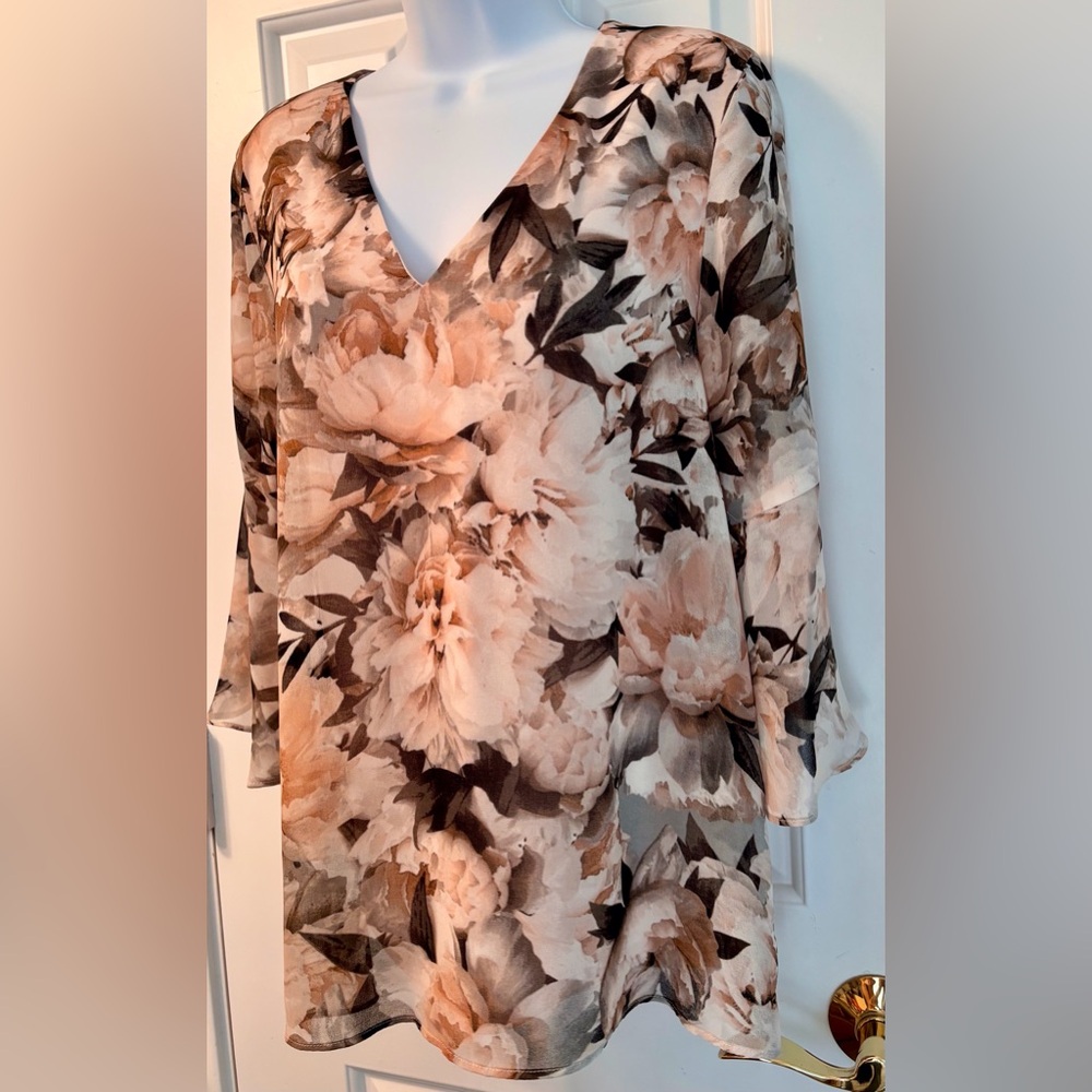 Calvin Klein Floral Chiffon V-Neck Women's Blouse
